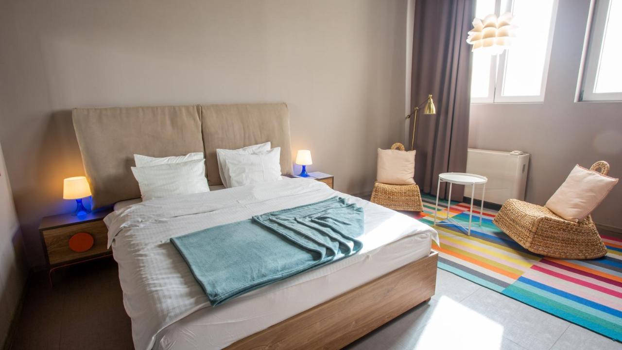 Avangarda Suites Belgrado Buitenkant foto