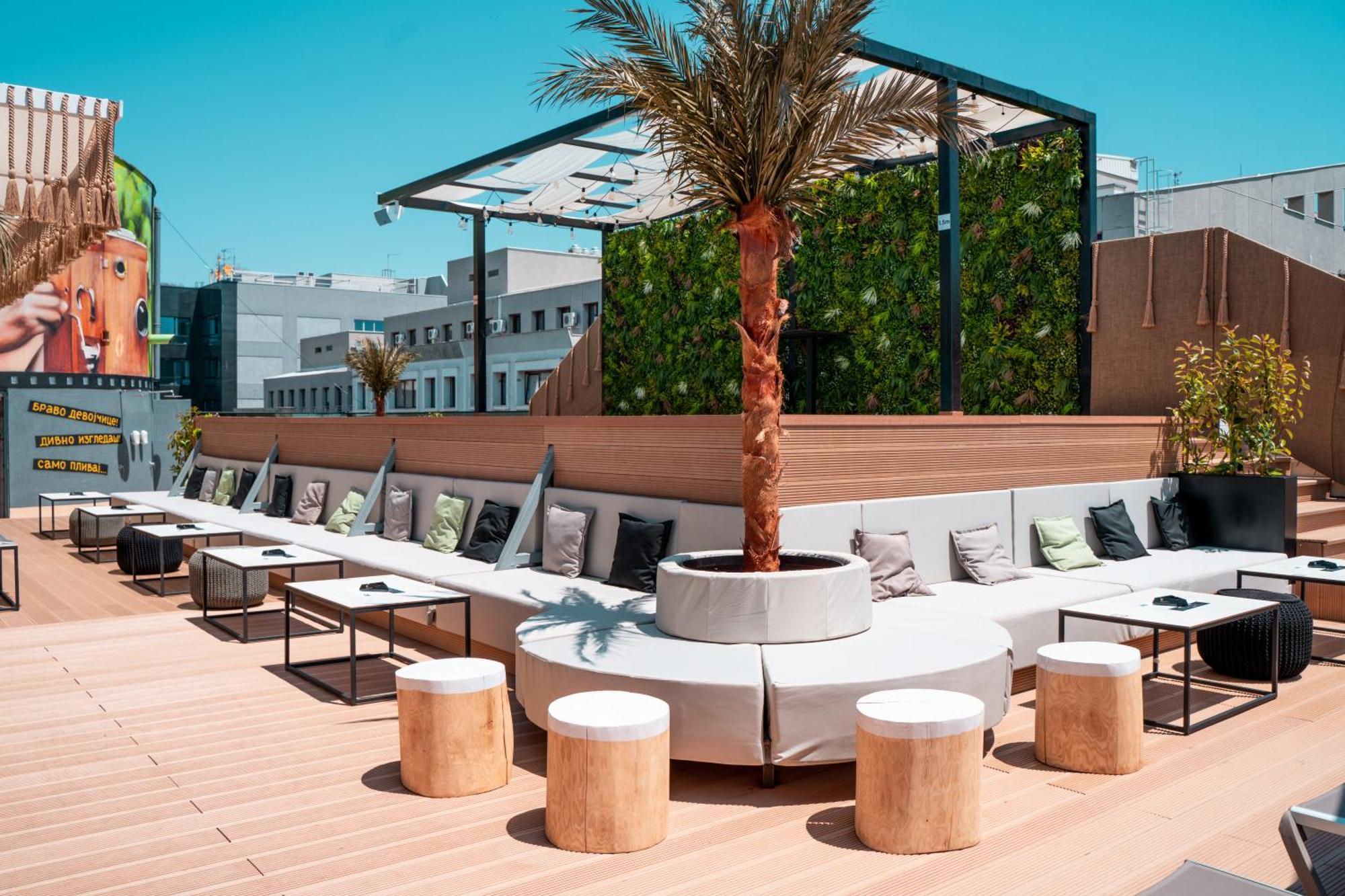 Avangarda Suites Belgrado Buitenkant foto